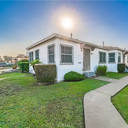 Buy this studio apartment on 10030 South Gramercy Place in Westmont, CA 90047