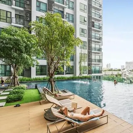 Buy this 1 bed apartment on ChowJung Group in Soi Sukhumvit 36, Khlong Toei District