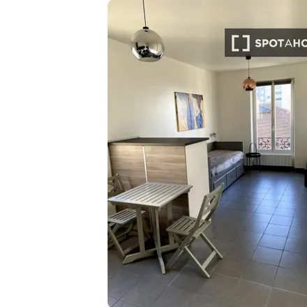 Rent this studio apartment on 4 Rue de la Prévoyance in 93260 Les Lilas, France