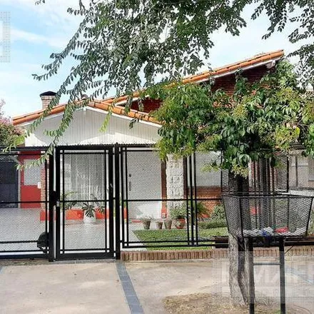 Buy this 3 bed house on Quintana 863 in Adrogué, Argentina
