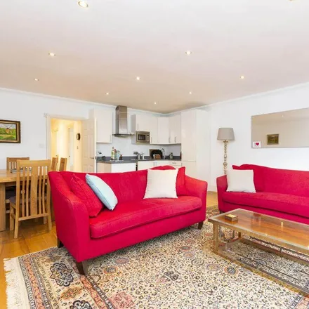 Rent this 2 bed apartment on Furnival House in 50 Cholmeley Park, London