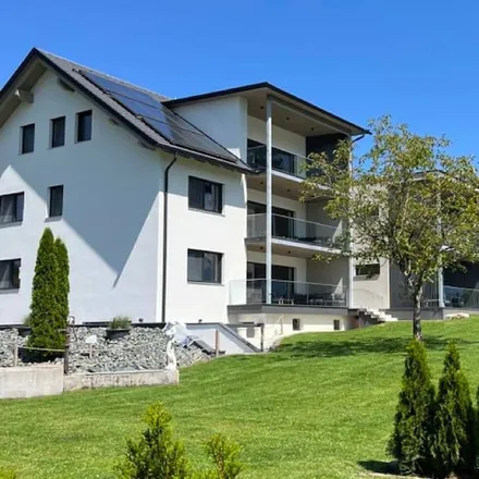 Rent this 3 bed apartment on Volksschule St. Kanzian am Klopeiner See in Sternweg 2, 9122 Seelach