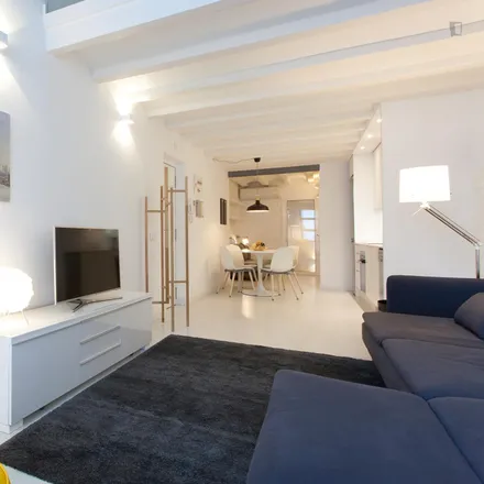 Image 2 - Carrer de la Llibertat, 18, 08001 Barcelona, Spain - Apartment for rent