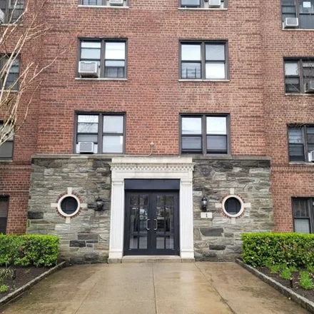 Image 2 - 465 East Lincoln Avenue, Pinckney Heights, City of Mount Vernon, NY 10552, USA - Apartment for sale