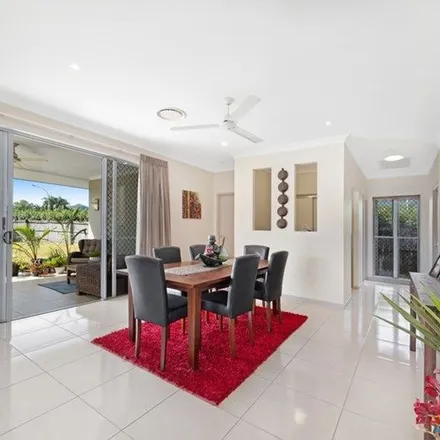 Image 2 - Mia Close, Kewarra Beach QLD 4879, Australia - Apartment for rent