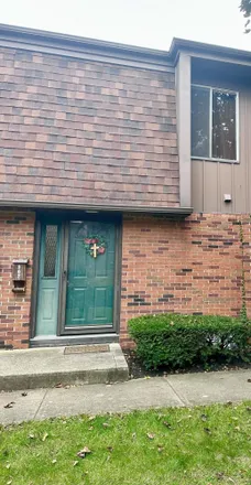 Buy this 2 bed condo on 387 Shell Court East in Whitehall, OH 43213