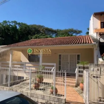 Buy this 5 bed house on Rua Professora Antonieta de Barros in Canto, Florianópolis - SC