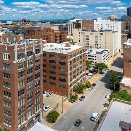Image 2 - Blackwell-Wielandy Building, 1601-1609 Locust Street, St. Louis, MO 63103, USA - Condo for sale