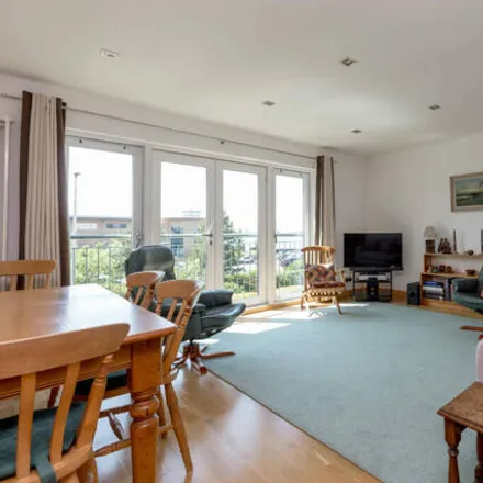 Image 3 - 4/5 Western Harbour Place, Newhaven, East Sussex, Eh6 6ng - Apartment for sale