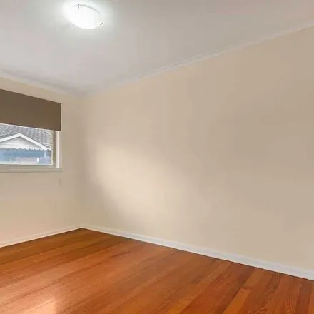 Image 4 - Burns Avenue, Clayton South VIC 3169, Australia - Apartment for rent