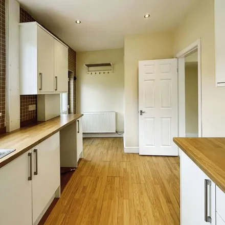Rent this 2 bed duplex on Rooley Moor Road in Rochdale, OL13 0JL