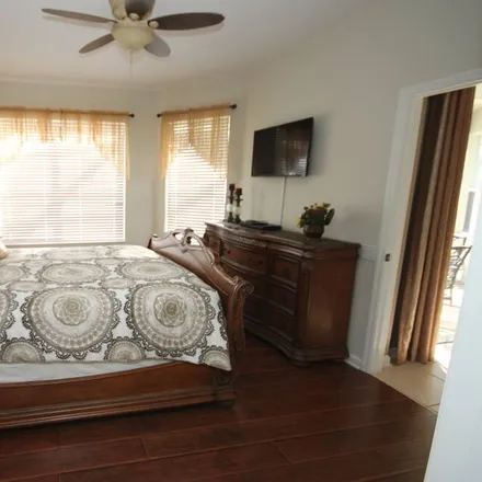 Rent this 5 bed house on Kissimmee