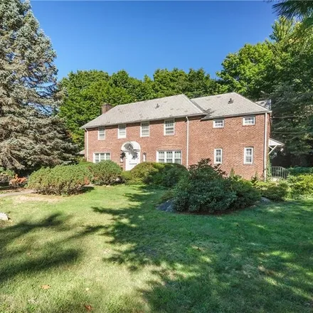 Buy this 5 bed house on 19 Woodland Place in Village of Scarsdale, NY 10583