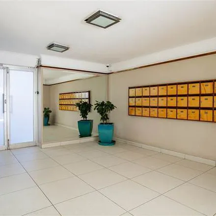 Image 3 - Spur, Arthurs Road, Cape Town Ward 54, Cape Town, 8005, South Africa - Apartment for rent