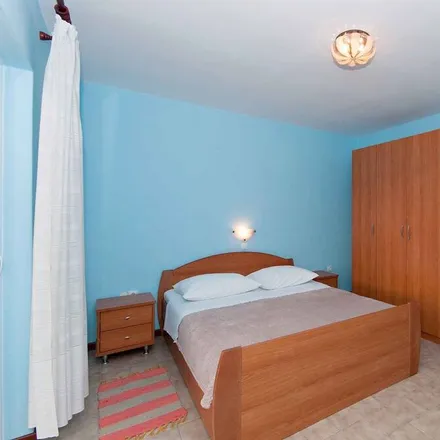 Image 5 - 51281, Croatia - Apartment for rent