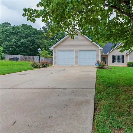 Buy this 3 bed house on 412 Willow Lane in Carroll County, GA 30179