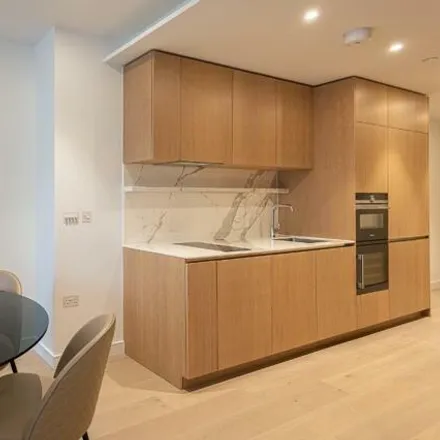 Rent this studio apartment on 10 Park Drive in London, E14 9GD