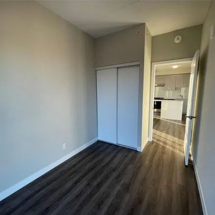 Image 1 - Platinum Condos, 15 Queen Street North, Hamilton, ON L8P 3R4, Canada - Apartment for rent