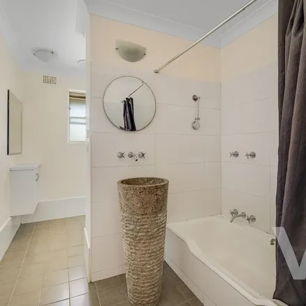 Image 6 - Stanton, 84 Tyrrell Street, The Hill NSW 2300, Australia - Apartment for rent