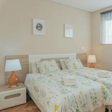 Rent this 8 bed room on Rua de Faria Guimarães in 4200-291 Porto, Portugal