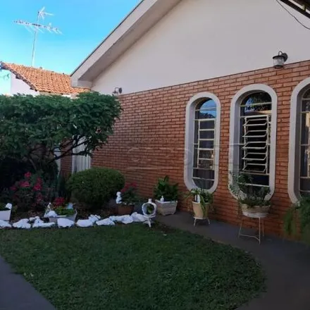 Buy this 2 bed house on Rua São Bento in Pedregal, Araraquara - SP