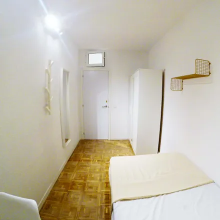 Image 3 - Visionlab, Calle de Orense, 24, 28020 Madrid, Spain - Room for rent