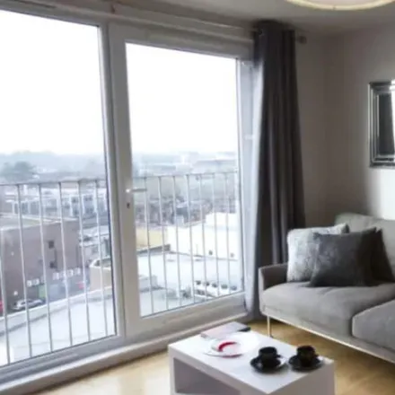 Image 1 - Watford, WD17 1BP, United Kingdom - Apartment for rent