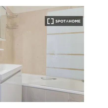 Rent this 1 bed apartment on Centre Bus-Tram Point-du-Jour in Rue de Varize, 75016 Paris