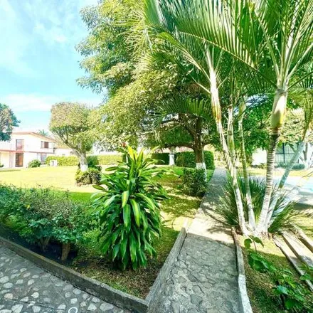 Buy this 4 bed house on Privada de Antinea in Primavera, 62330 Cuernavaca