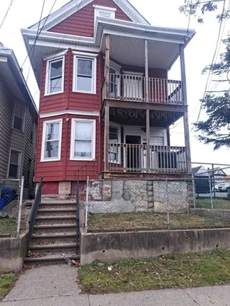 Rent this 3 bed house on 894 Madison Avenue in Paterson, NJ 07501