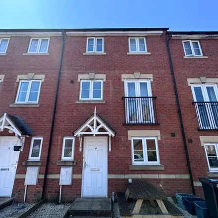 Rent this 1 bed townhouse on 5 Potterswood Close in Kingswood, BS15 8LW