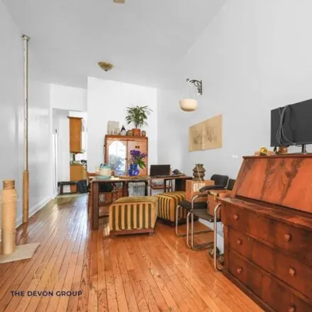 Image 8 - 1501 Broadway, New York, NY 11221, USA - House for sale