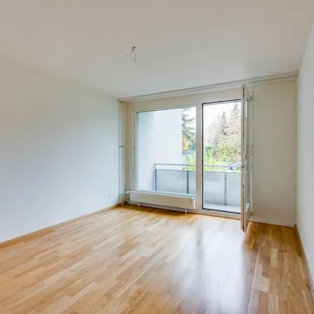 Rent this 3 bed apartment on Grubenstrasse 27 in 4142 Münchenstein, Switzerland