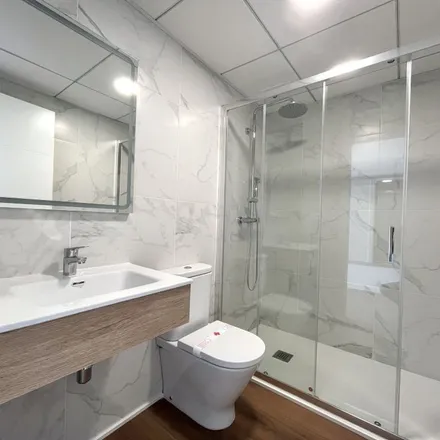 Rent this 2 bed apartment on avenida maestro José Garberí Serrano in 03540 Alicante, Spain