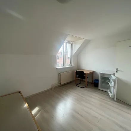 Image 3 - Van Doorenstraat 19, 5038 VK Tilburg, Netherlands - Apartment for rent