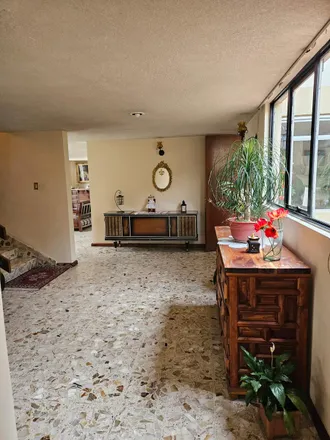 Rent this studio house on Calle Martín Alonso Pinzón in 50120 Toluca, MEX