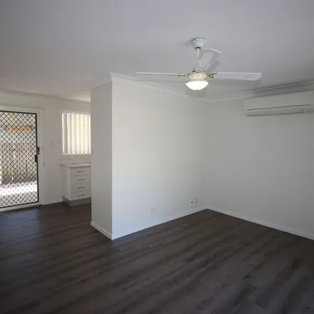 Image 2 - 26 Denton Park Drive, Rutherford NSW 2320, Australia - Apartment for rent