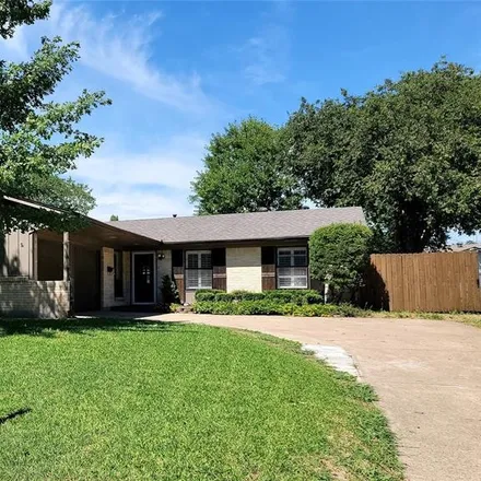 Buy this 3 bed house on 608 Cambridge Drive in Richardson, TX 75080