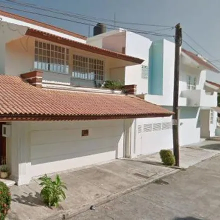Buy this 4 bed house on Abarrotes Júpiter in Calle Campeche, Jardines de Mocambo