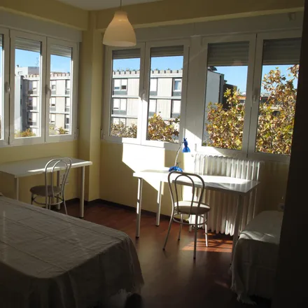 Rent this 6 bed room on Madrid in Calle de Gaztambide, 78