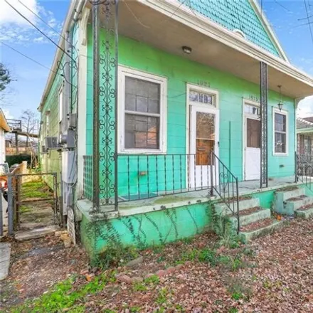 Buy this 4 bed house on 1925 Fern St in New Orleans, Louisiana