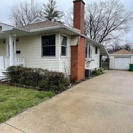 Image 2 - 160 North Cross Street, Sycamore, IL 60178, USA - House for rent