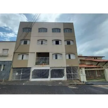 Buy this 3 bed apartment on Rua Professor Guaraciaba Santos in Tabajaras, Uberlândia - MG
