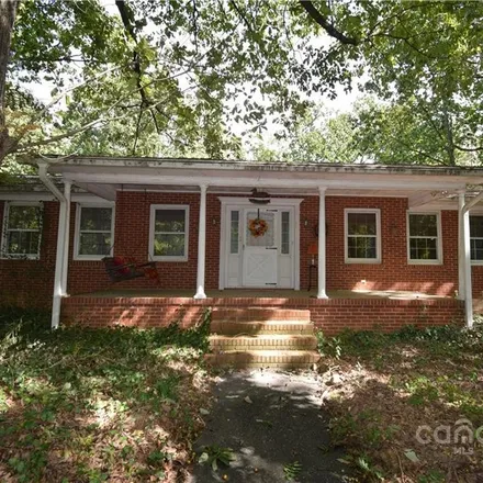 Buy this 3 bed house on Jason Court in Gaston County, NC 28086