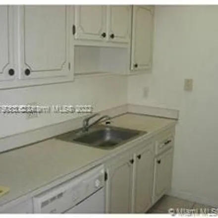 Image 3 - 14301 Southwest 88th Street, Kendall Lakes, Miami-Dade County, FL 33186, USA - Condo for rent