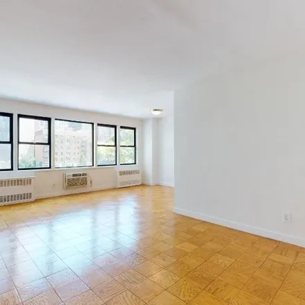 Image 4 - 236 East 36th Street, New York, NY 10016, USA - Apartment for rent