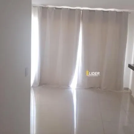 Buy this studio apartment on Rua Vieira Gonçalves in Martins, Uberlândia - MG