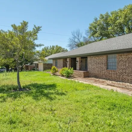 Image 5 - 157 Clyde Drive, Hillsboro, TX 76645, USA - House for sale