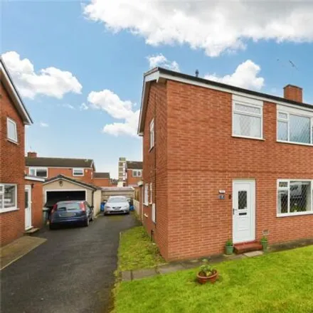 Buy this 3 bed duplex on Lay Garth Gardens in Rothwell, LS26 0TA
