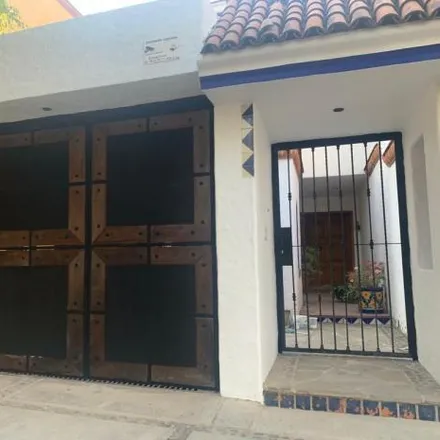 Buy this 4 bed house on Calle Comerciantes in Arcos de Guadalupe, 45037 Zapopan